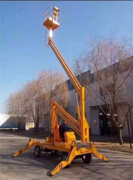 曲臂式升降機(jī)9（曲臂式升降機(jī)多少錢一天）