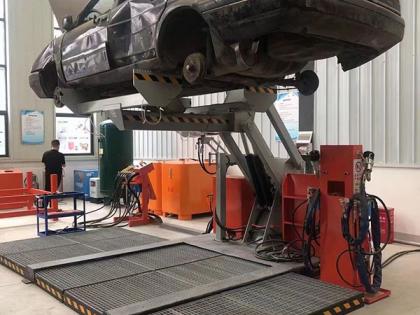 汽車舉升機9（汽車舉升機操作規程）